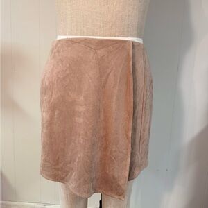 Elegant Tan Velvety Skort